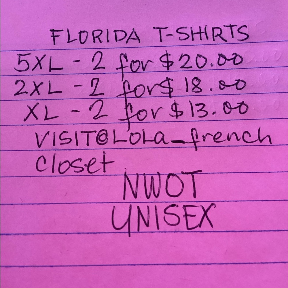 1. NWOT Bundle of two Gildan Florida Graphic Tees Unisex